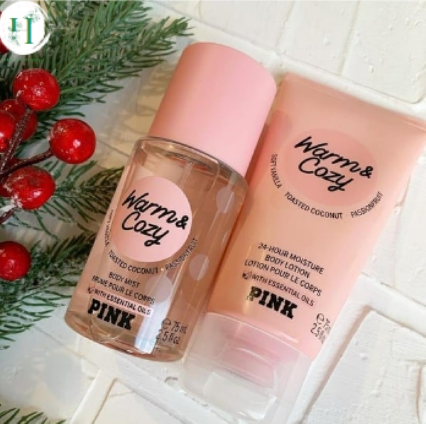 Có Nên Xịt Body Mist Lên Quần Áo